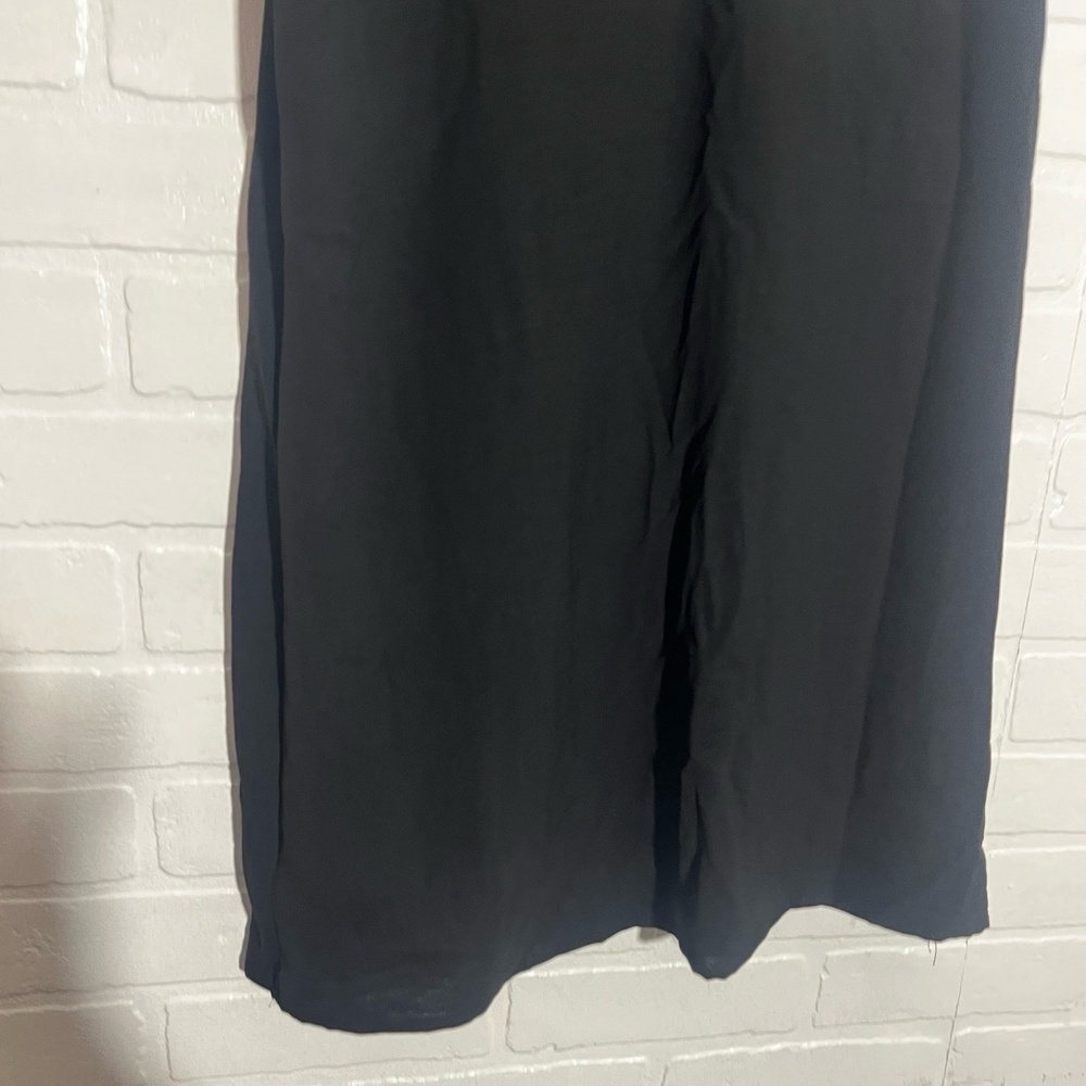 Entro Womens Mini Dress Black Ruffled Cap Sleeves V Neck Chic Medium NWT - Picture 5 of 7